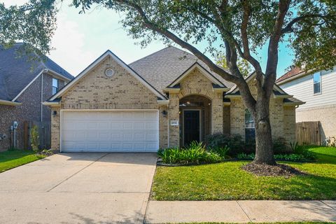Photo of 18911 Dural Drive, Houston, TX 77094 (MLS # 58619184)