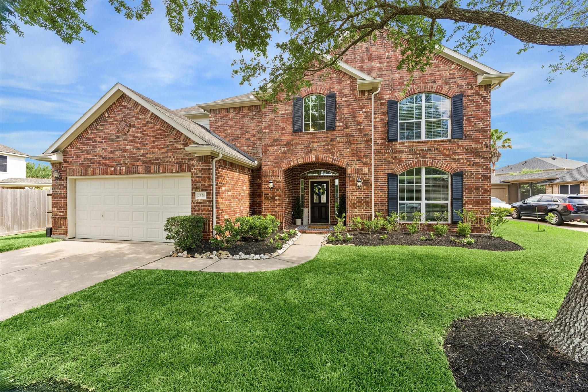 2528 Attwater Way
