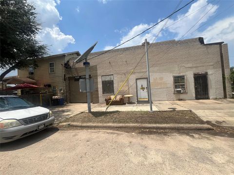 414 York Street Houston TX 77003