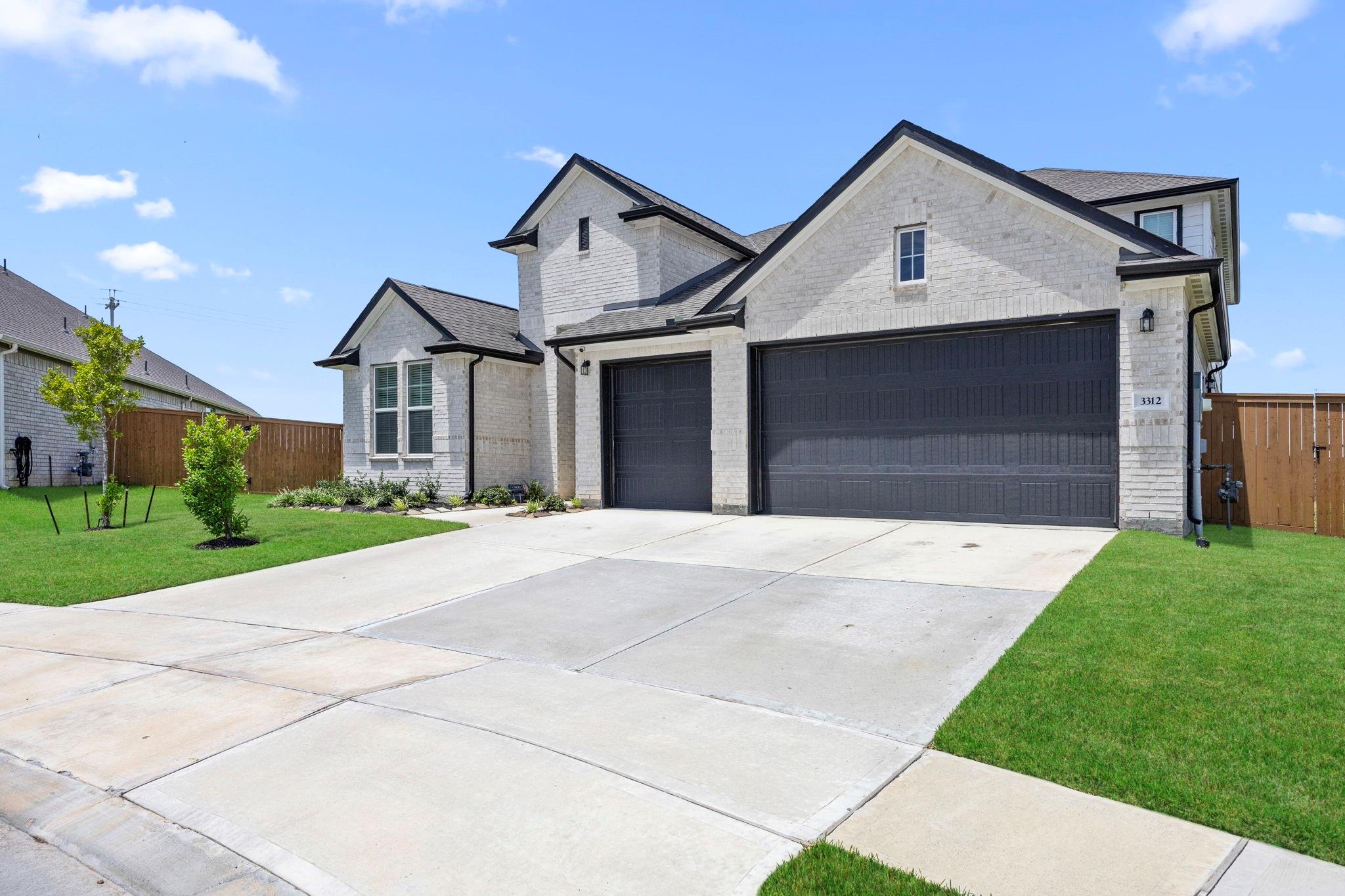 3312 Hidden Mist Drive