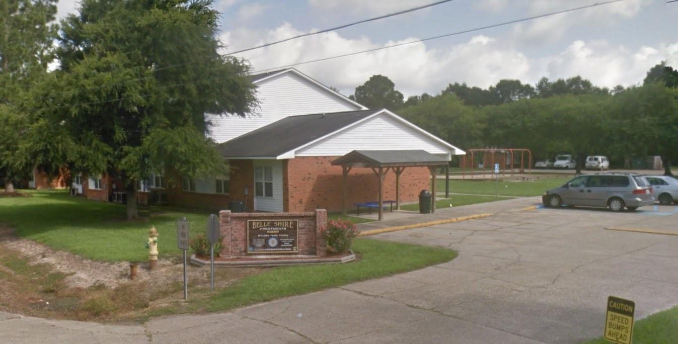 Photo 1 of 7 — 1800 W Third St, Other, LA 70548