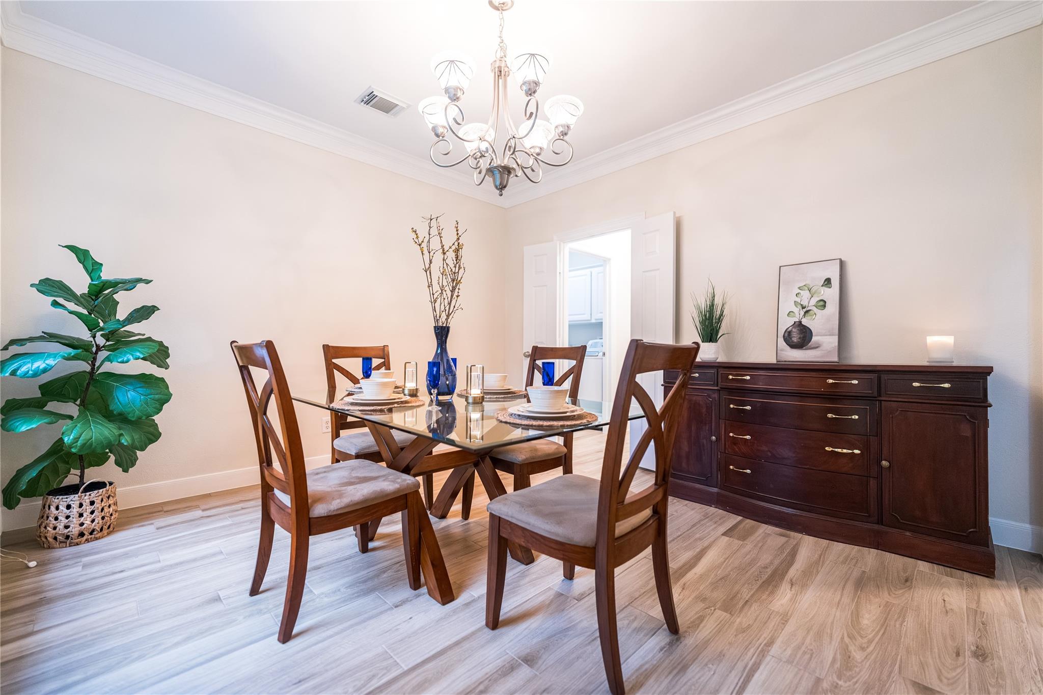 2 N Chantsong Circle