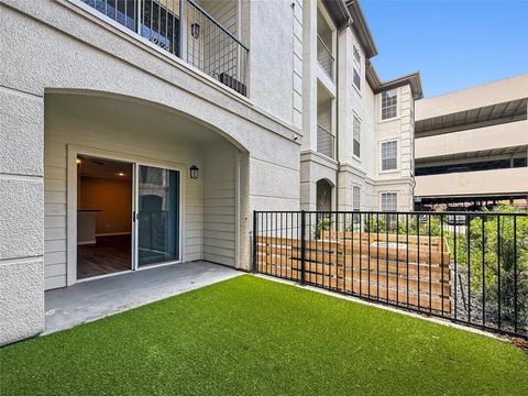 Photo of 2303 Louisiana Street #1227, Houston, TX 77003 (MLS # 40194811)