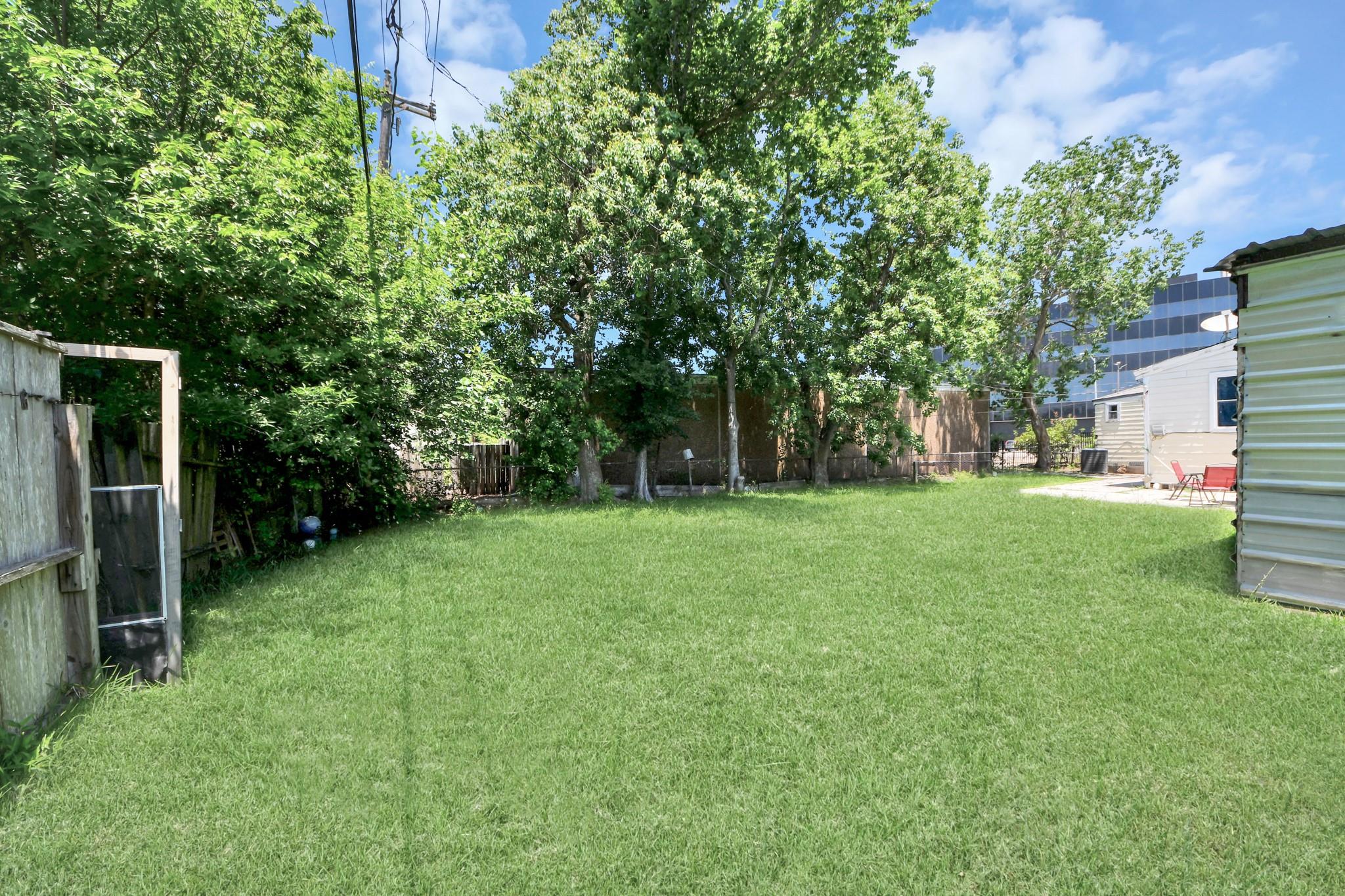 205 W Bird Road