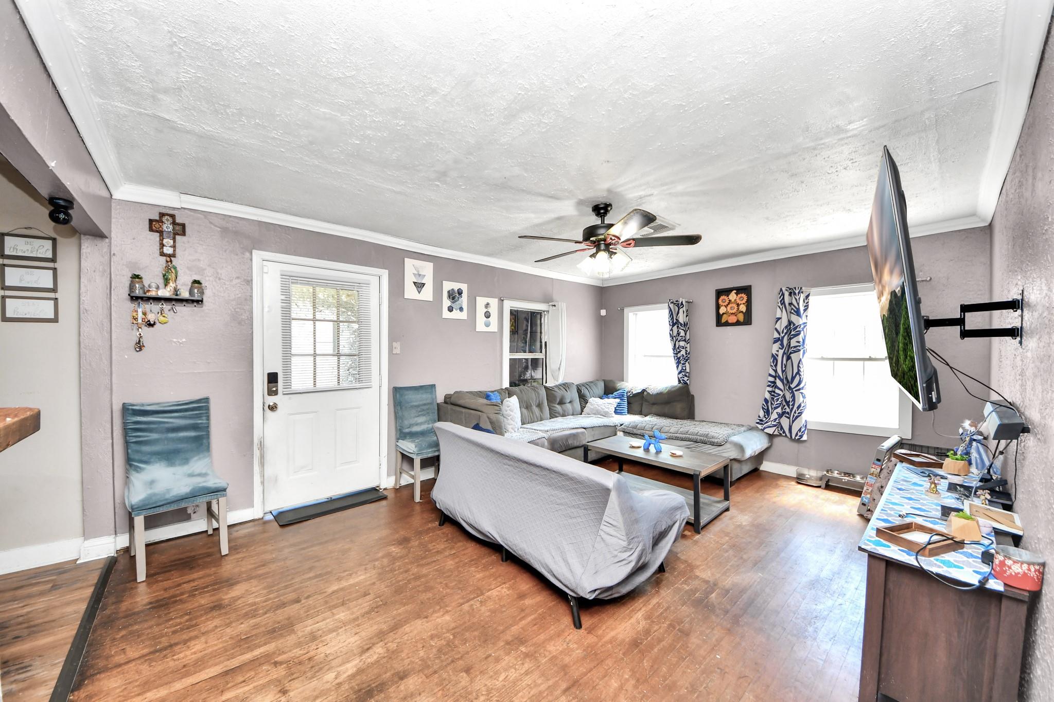 205 W Bird Road