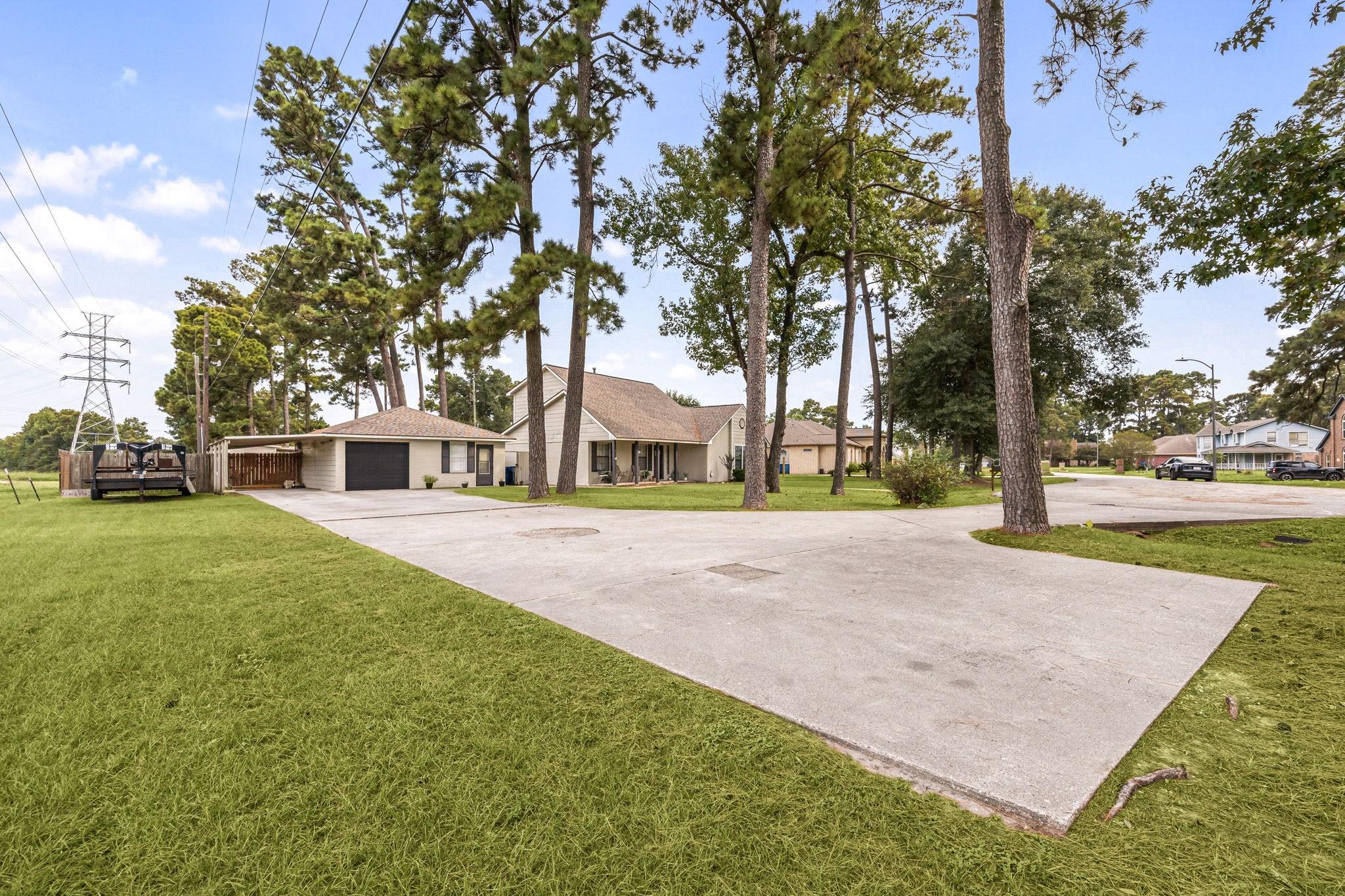 20014 Fernwood Circle