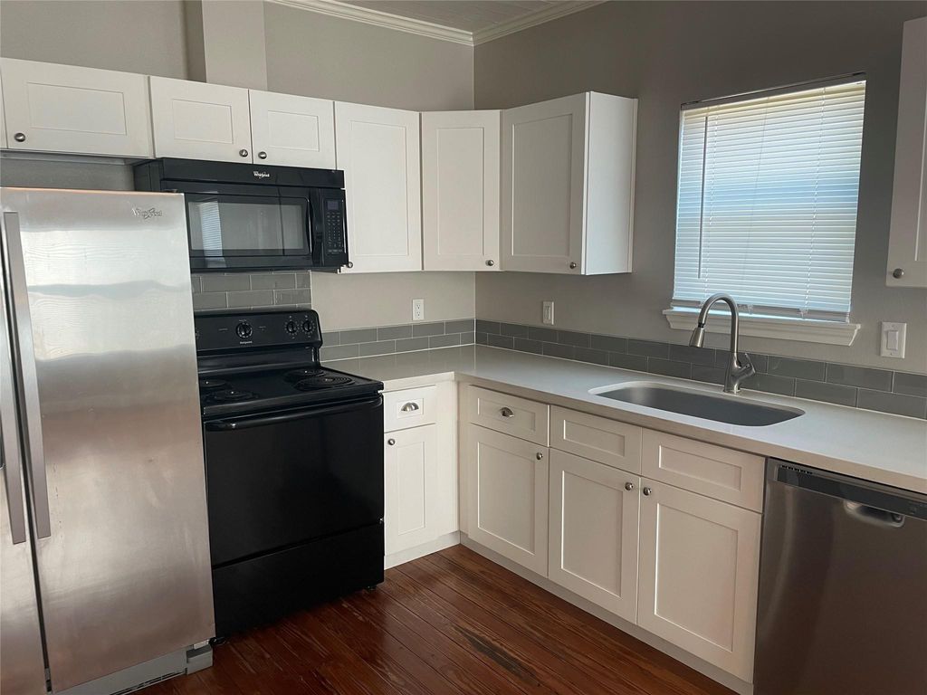 Photo of 517 Atchison Street, Sealy, TX 77474 (MLS # 67668477)