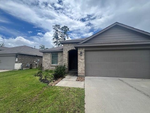Photo of 14215 West Rim Lane, Conroe, TX 77384 (MLS # 89165287)