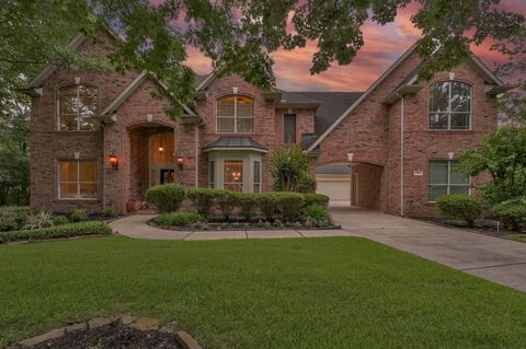 Photo of 13262 Royal Ridge Rdg, Conroe, TX 77302 (MLS # 14043073) Photo of 13262 Royal Ridge Rdg, Conroe, TX 77302 (MLS # 14043073)