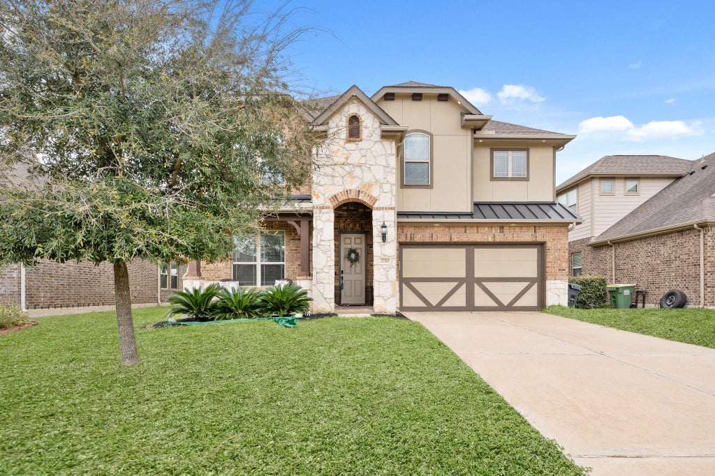 Photo of 2710 Park Crossing, Pearland, TX 77581 (MLS # 58437061)