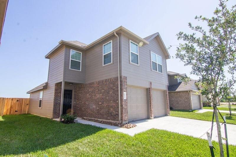 18631 Rock Flats Ravine Drive