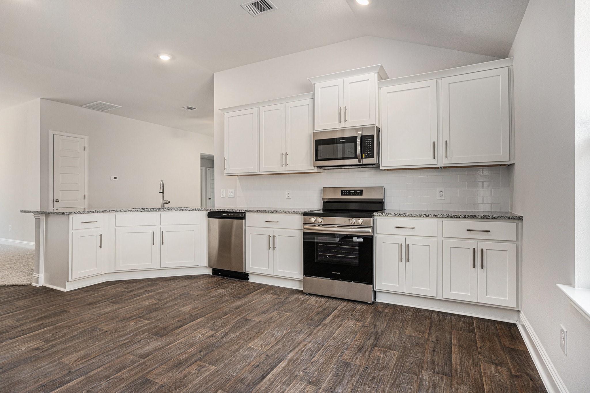 33 Greenbriar Loop