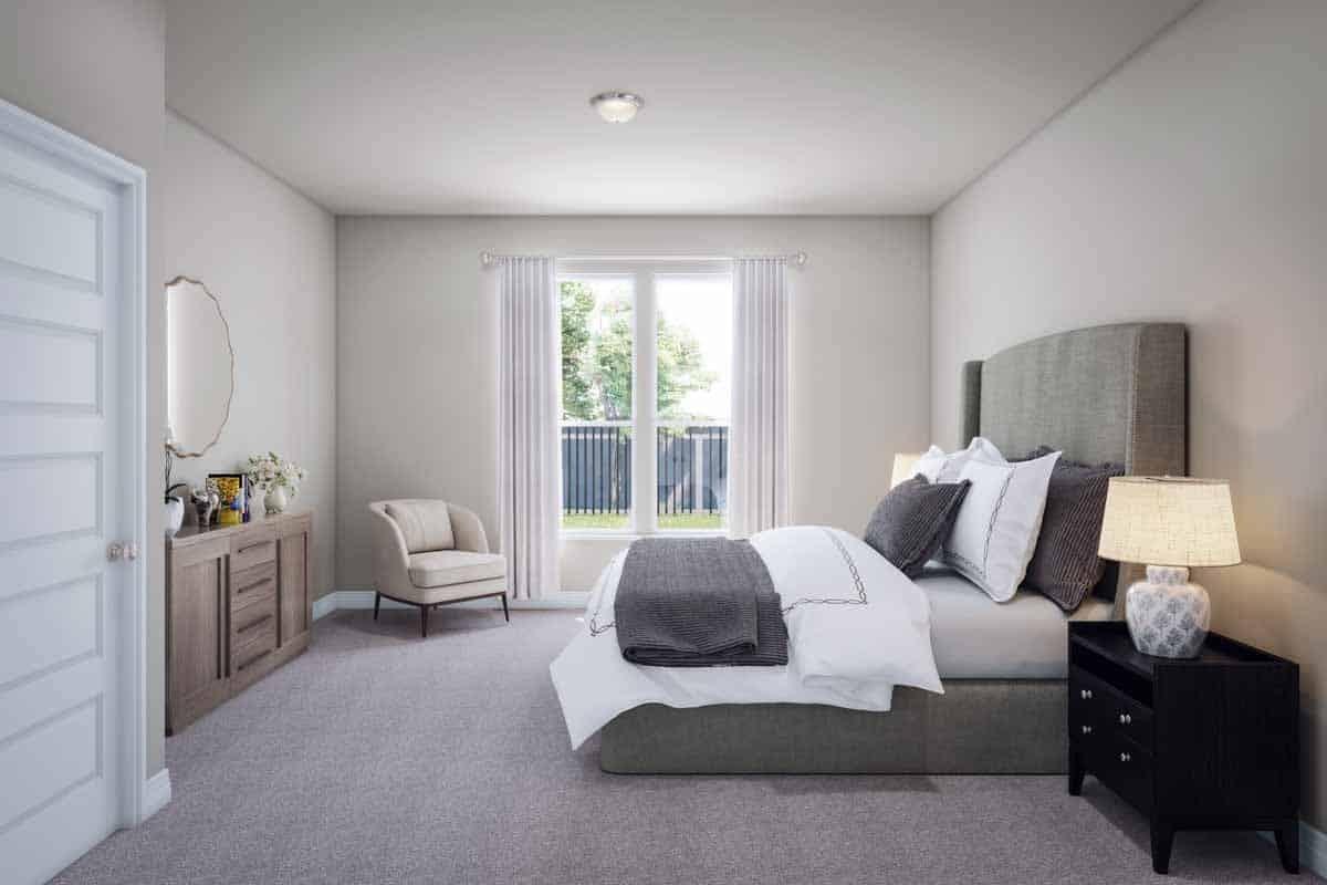 7915 Sunny Lily Loop