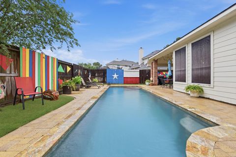 Photo of 10019 Red Mesa Drive, Houston, TX 77095 (MLS # 71960548)