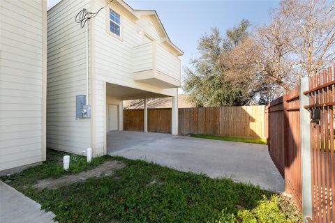 Photo of 7750 Avenue J, Houston, TX 77012 (MLS # 25826892)