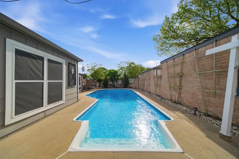 Tiny photo for 7346 Camino Verde Drive, Houston, TX 77083 (MLS # 95616806)