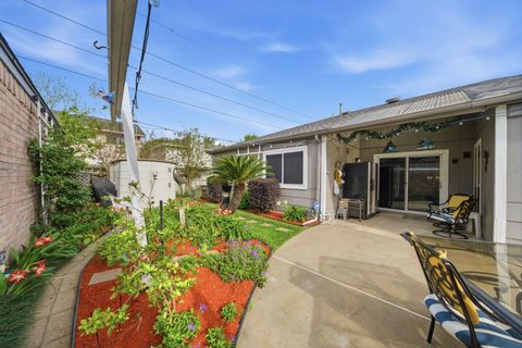 Tiny photo for 7346 Camino Verde Drive, Houston, TX 77083 (MLS # 95616806)