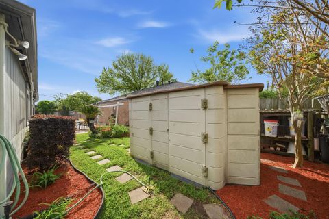 Tiny photo for 7346 Camino Verde Drive, Houston, TX 77083 (MLS # 95616806)