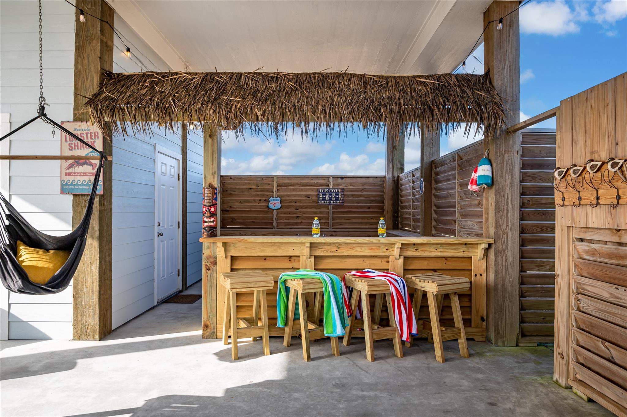 2285 E Lobster Street