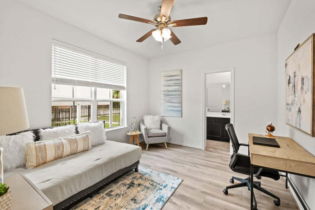 Photo of 1404 Wycliffe Drive #A, Houston, TX 77043 (MLS # 56447040)