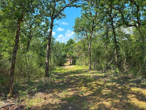 Photo of 12 Cr 292, Buffalo, TX 75831 (MLS # 58811388) Photo of 12 Cr 292, Buffalo, TX 75831 (MLS # 58811388)