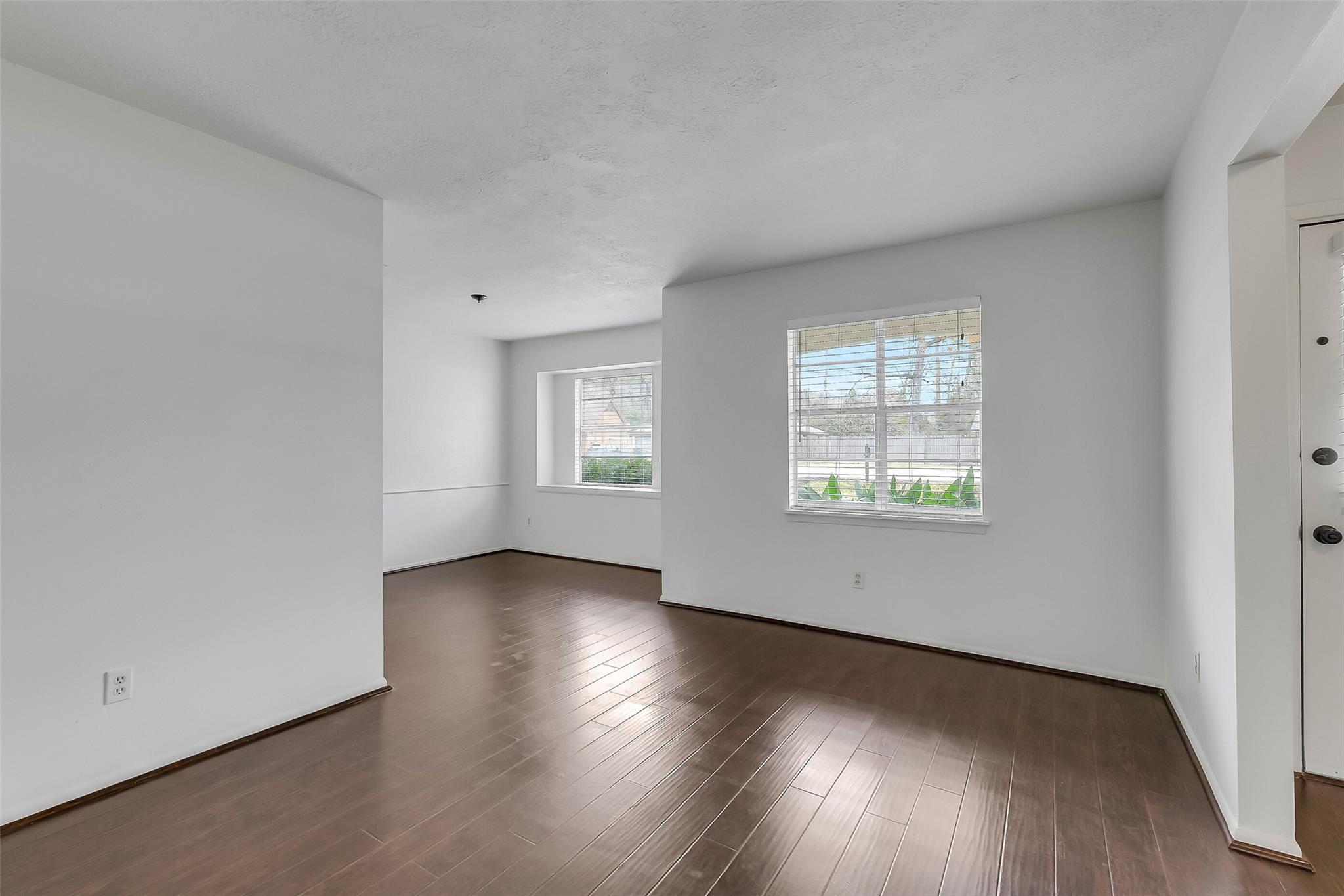 25403 Glen Loch Drive