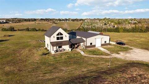 Photo of 330 Ridge Road, Manvel, TX 77578 (MLS # 90574761)