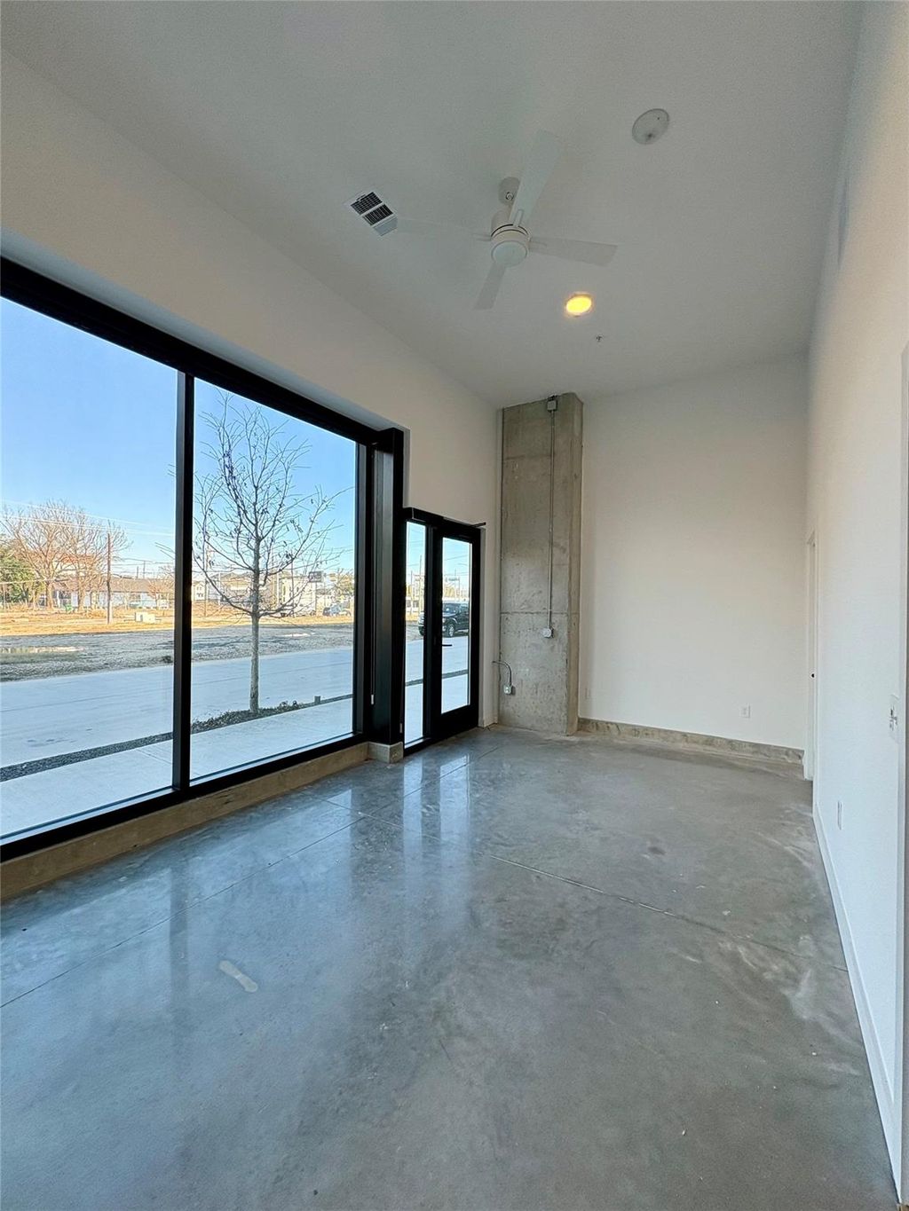 Photo of 2623 Keene Street #0101, Houston, TX 77009 (MLS # 79609224)