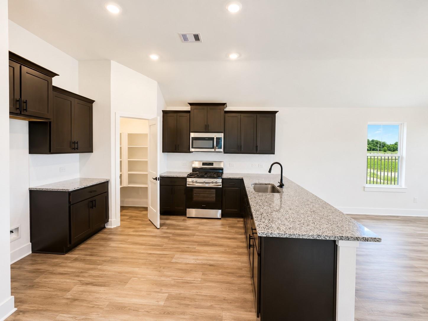 2100 Emerald Lake Trail
