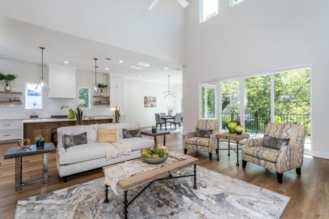 2311 Saxon Drive Houston TX 77018