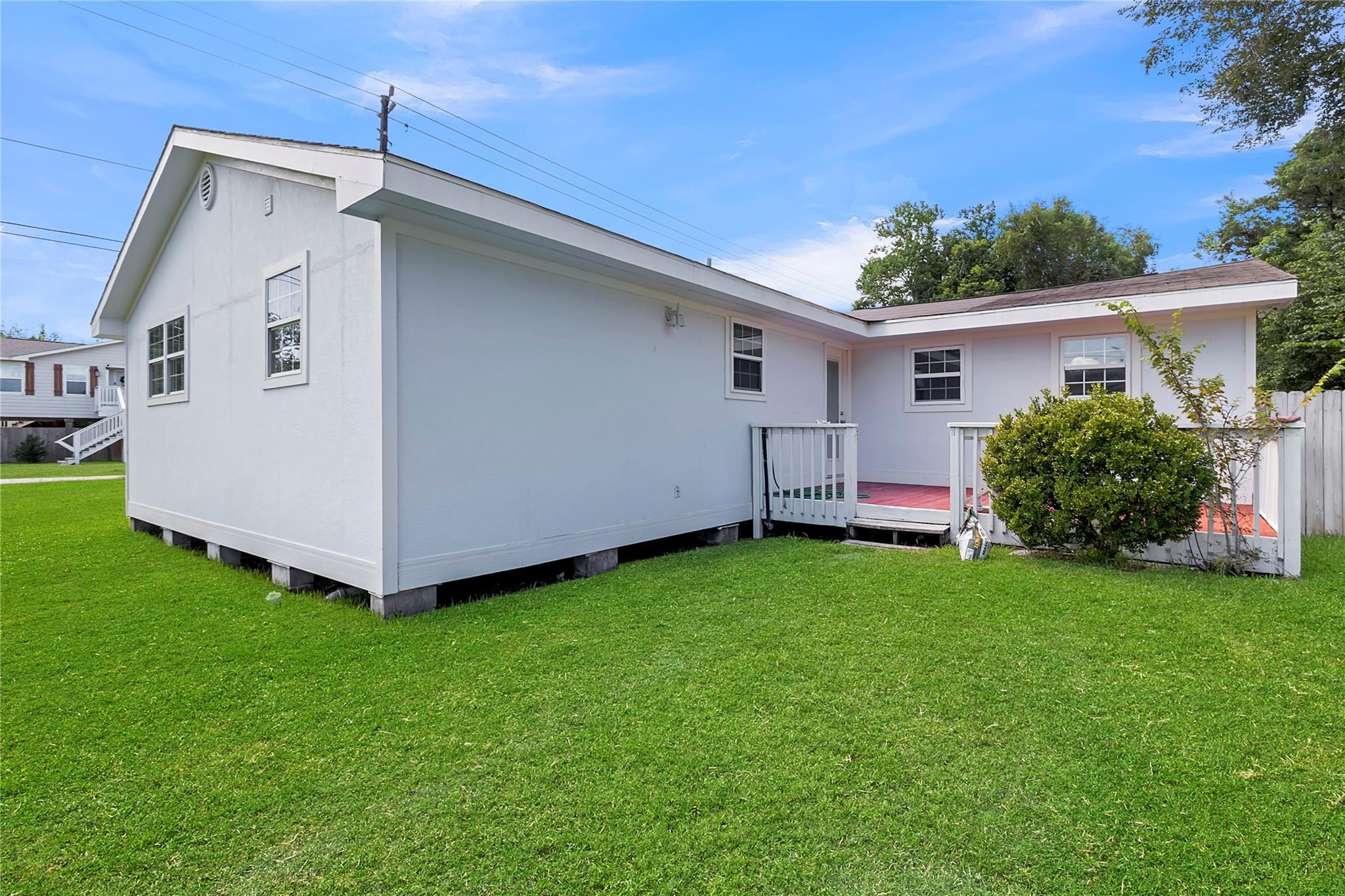 7220 Moore