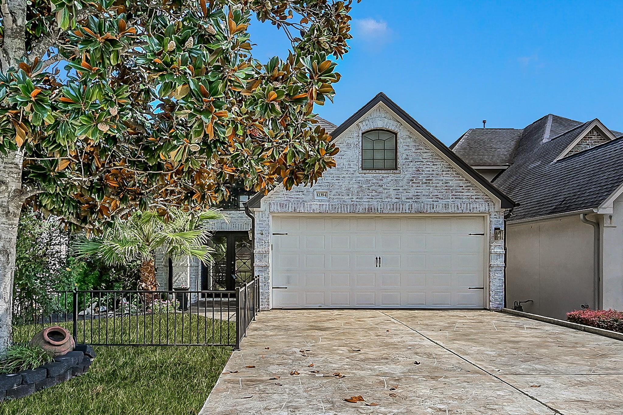 12394 Pebble View Drive