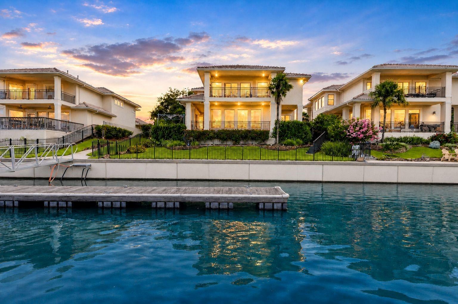 411 Harborside Way