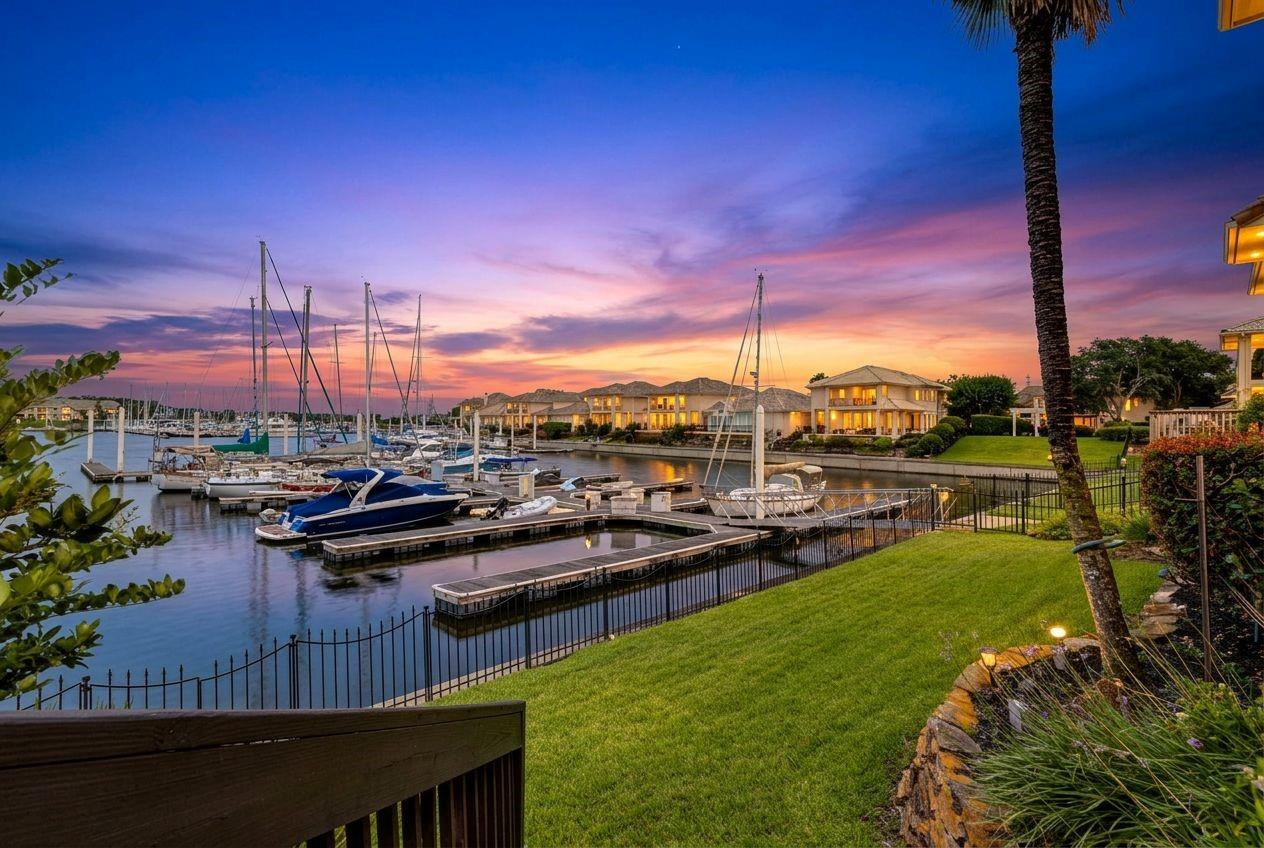 411 Harborside Way