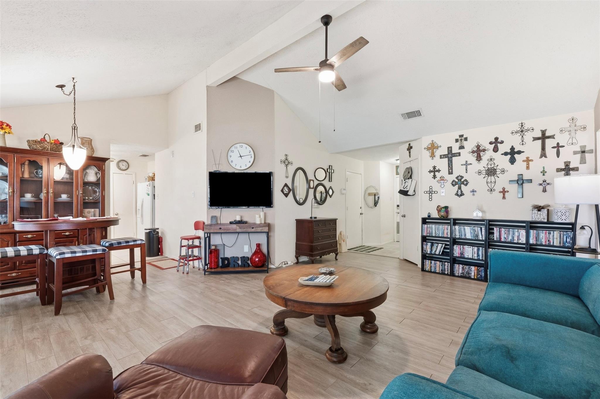 6919 Grant Drive
