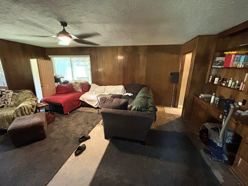 Photo of 3206 Evergreen Glade Drive, Houston, TX 77339 (MLS # 21082790)