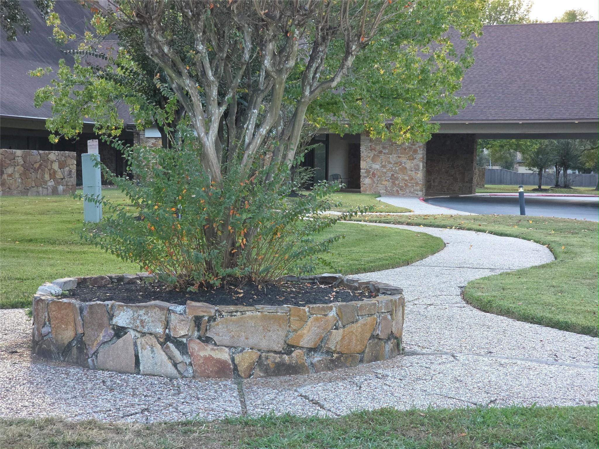 427 Vane Way