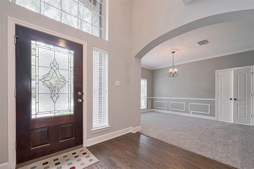 Photo of 223 Owens Park Drive, Houston, TX 77094 (MLS # 20110591)