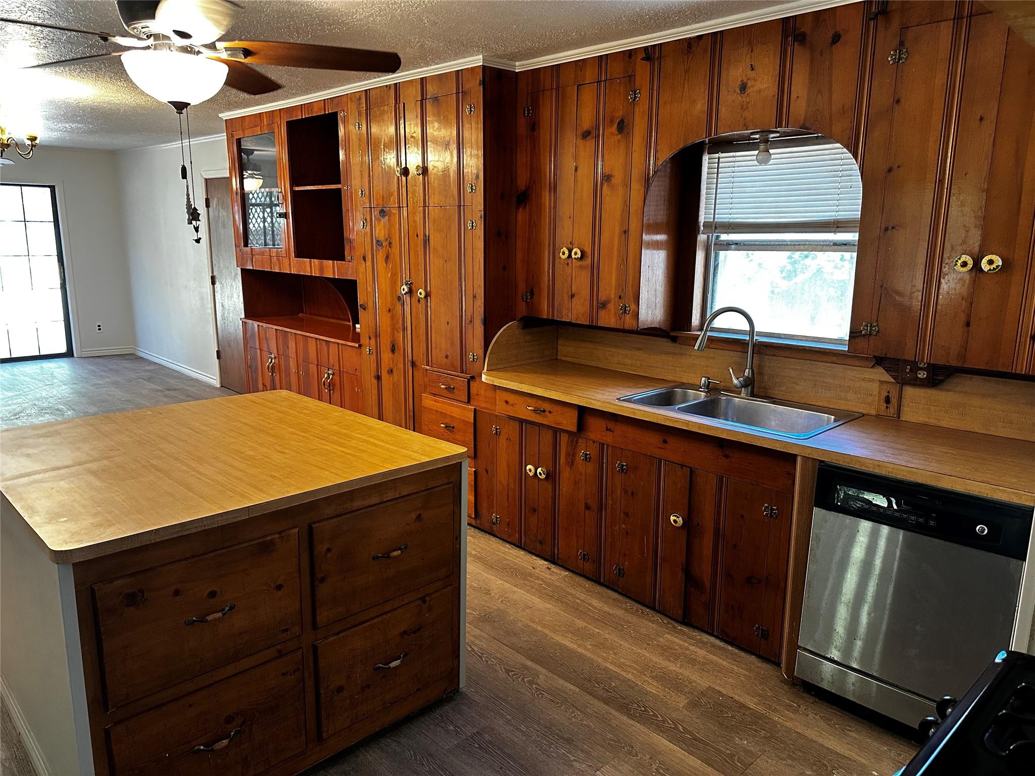 3307 Triplett Street