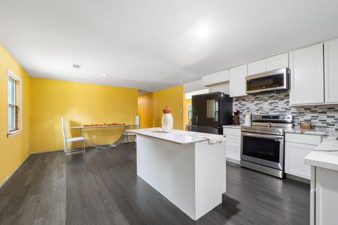 Photo of 220 Hicks Loop Loop W, Cleveland, TX 77328 (MLS # 35232046)