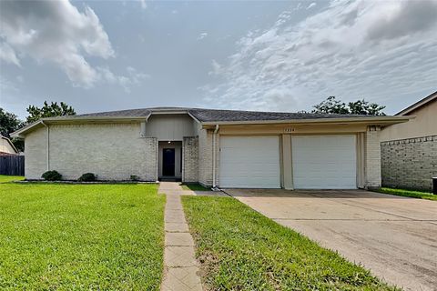Photo of 7334 Skybright Lane, Houston, TX 77095 (MLS # 89023326)