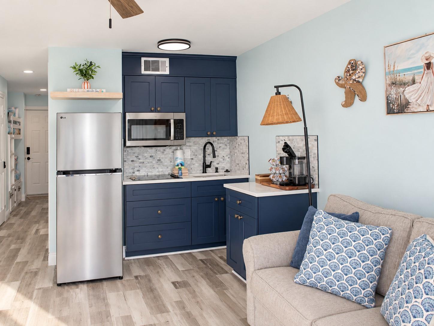 6102 Seawall Boulevard 393