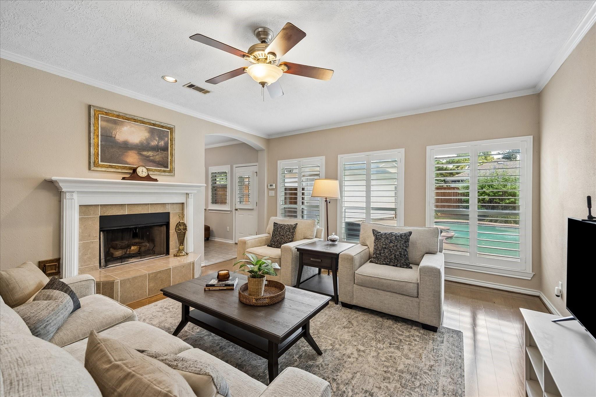 19122 Tobacco Road