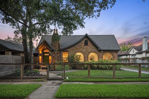Photo of 5105 Lindsay Street, Houston, TX 77023 (MLS # 95905908) Photo of 5105 Lindsay Street, Houston, TX 77023 (MLS # 95905908)