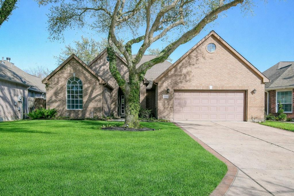 Photo of 4111 Clubhollow, Katy, TX 77450 (MLS # 39306828)