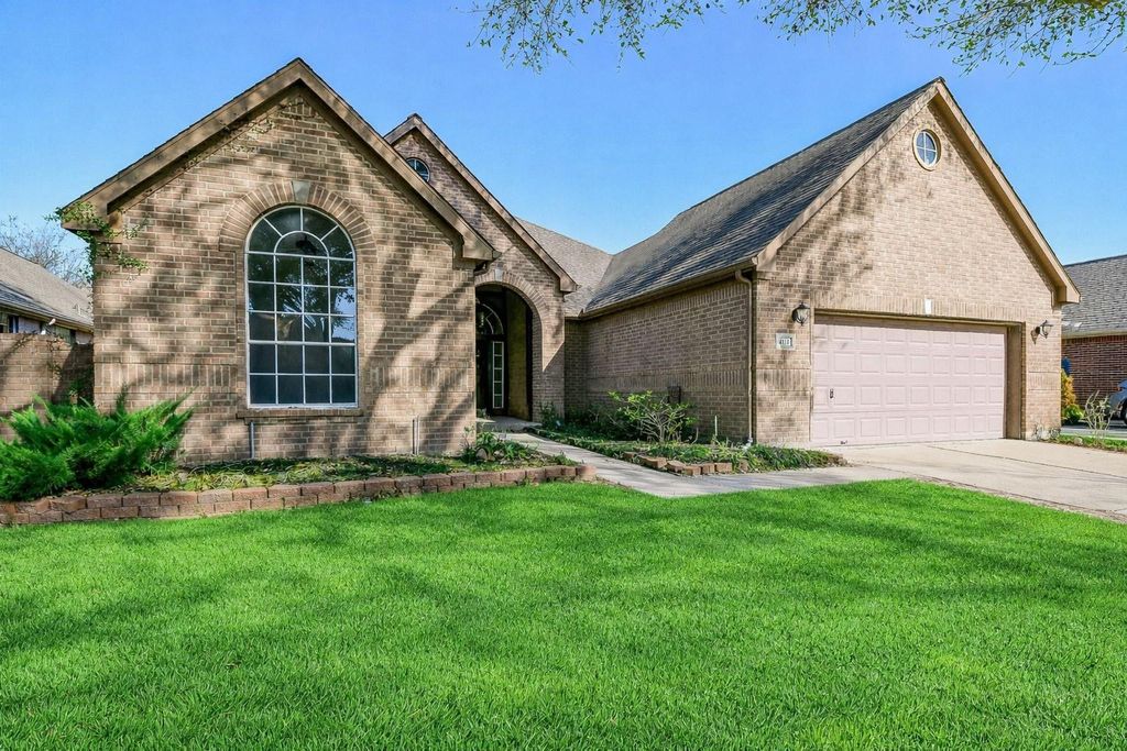 Photo of 4111 Clubhollow, Katy, TX 77450 (MLS # 39306828)