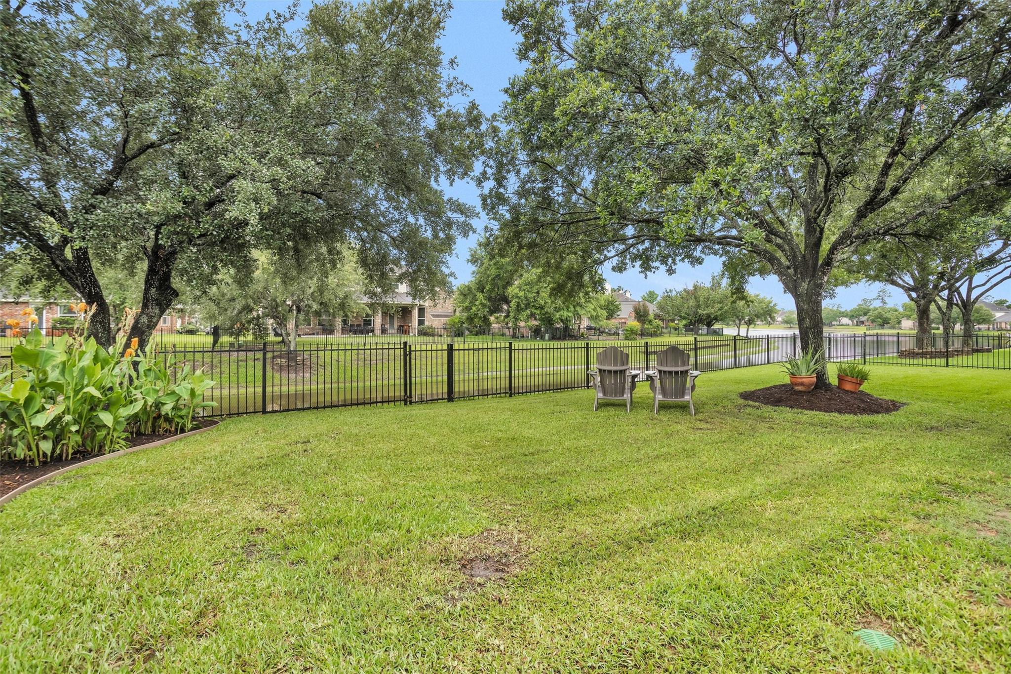 3234 Abbott Lakes Lane