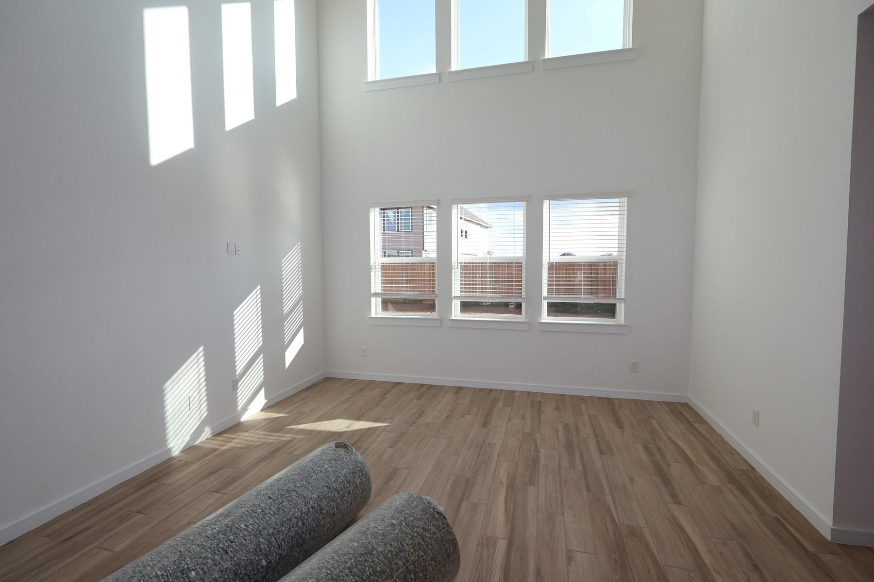 29415 Meadowcreek Hill Drive