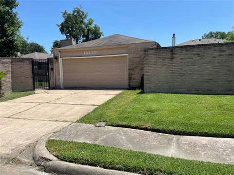 Photo of 12419 Sungate Lane, Houston, TX 77071 (MLS # 14783084)