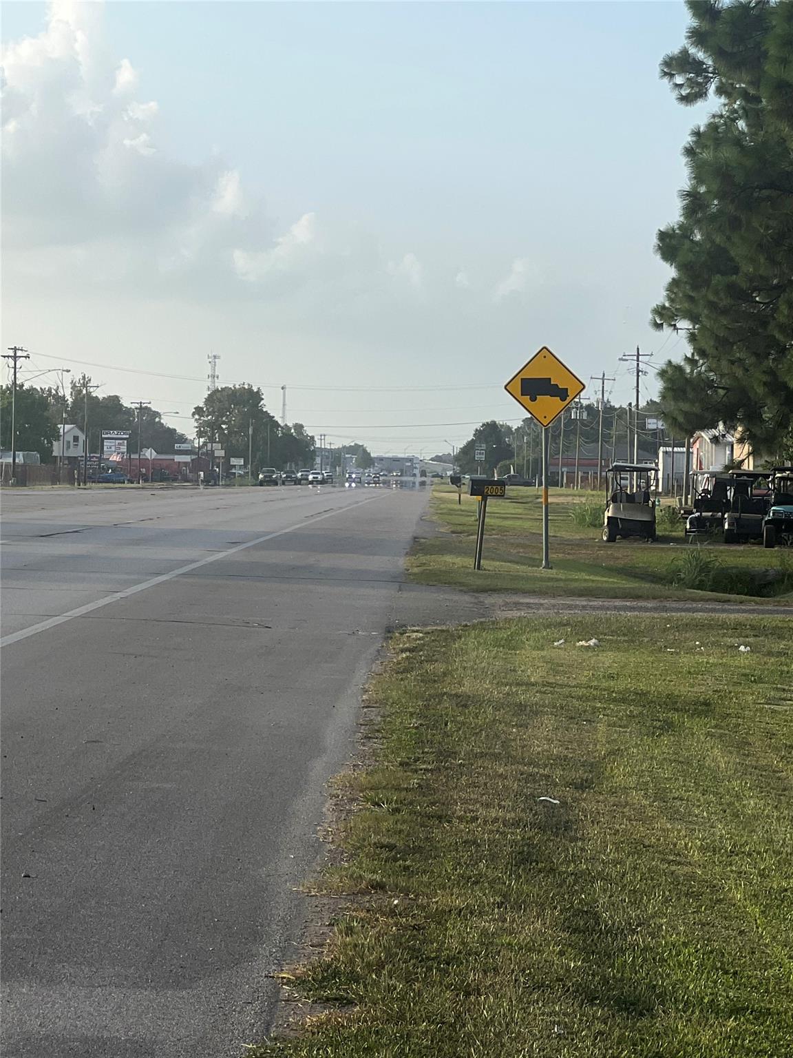 2005 S Highway 288b